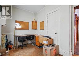 30 Hohner Avenue, Kitchener, ON N2H2V4 Photo 18