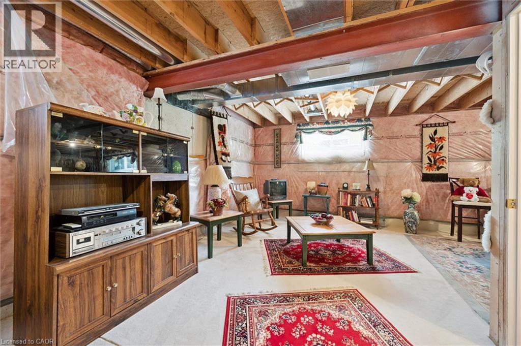 658 ELLESMERE Court - 26