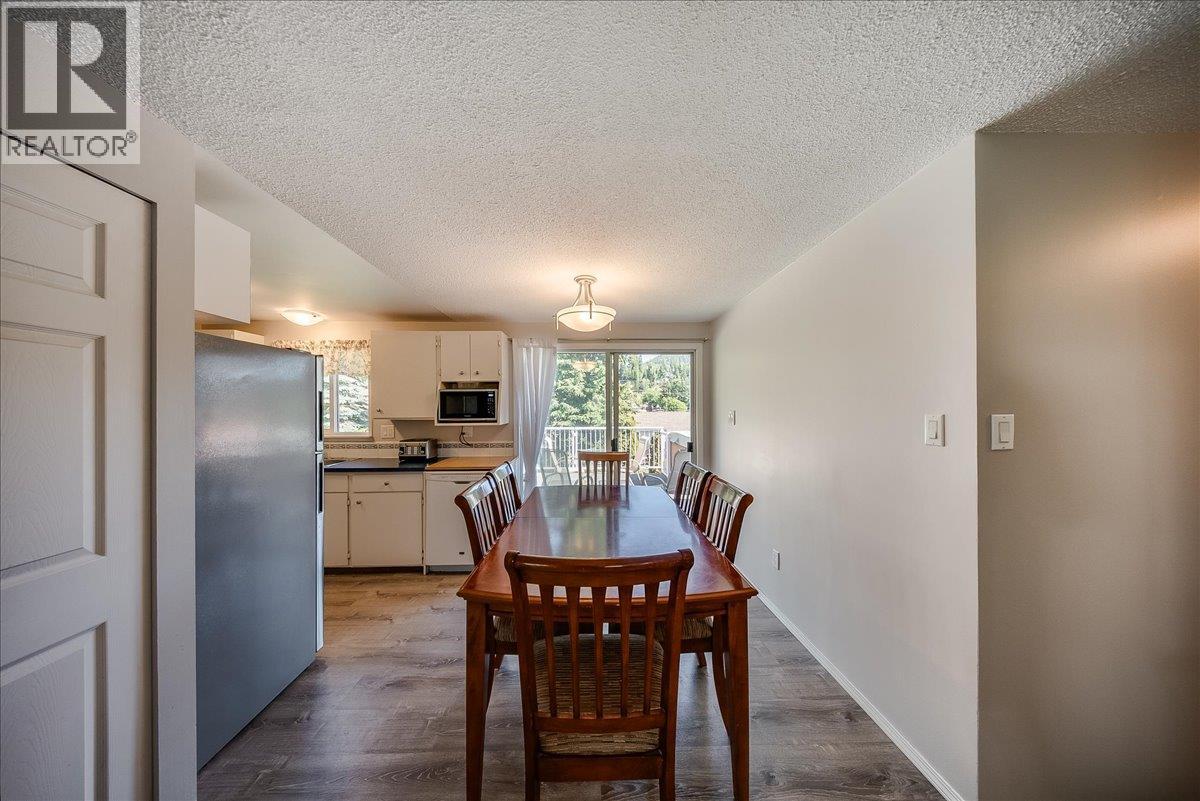 1618 Victoria Avenue - 6
