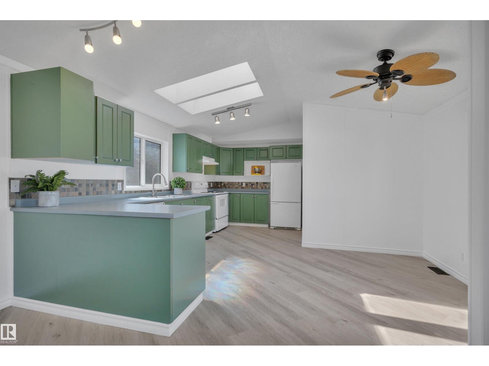 1575 Jubilee DR - 10
