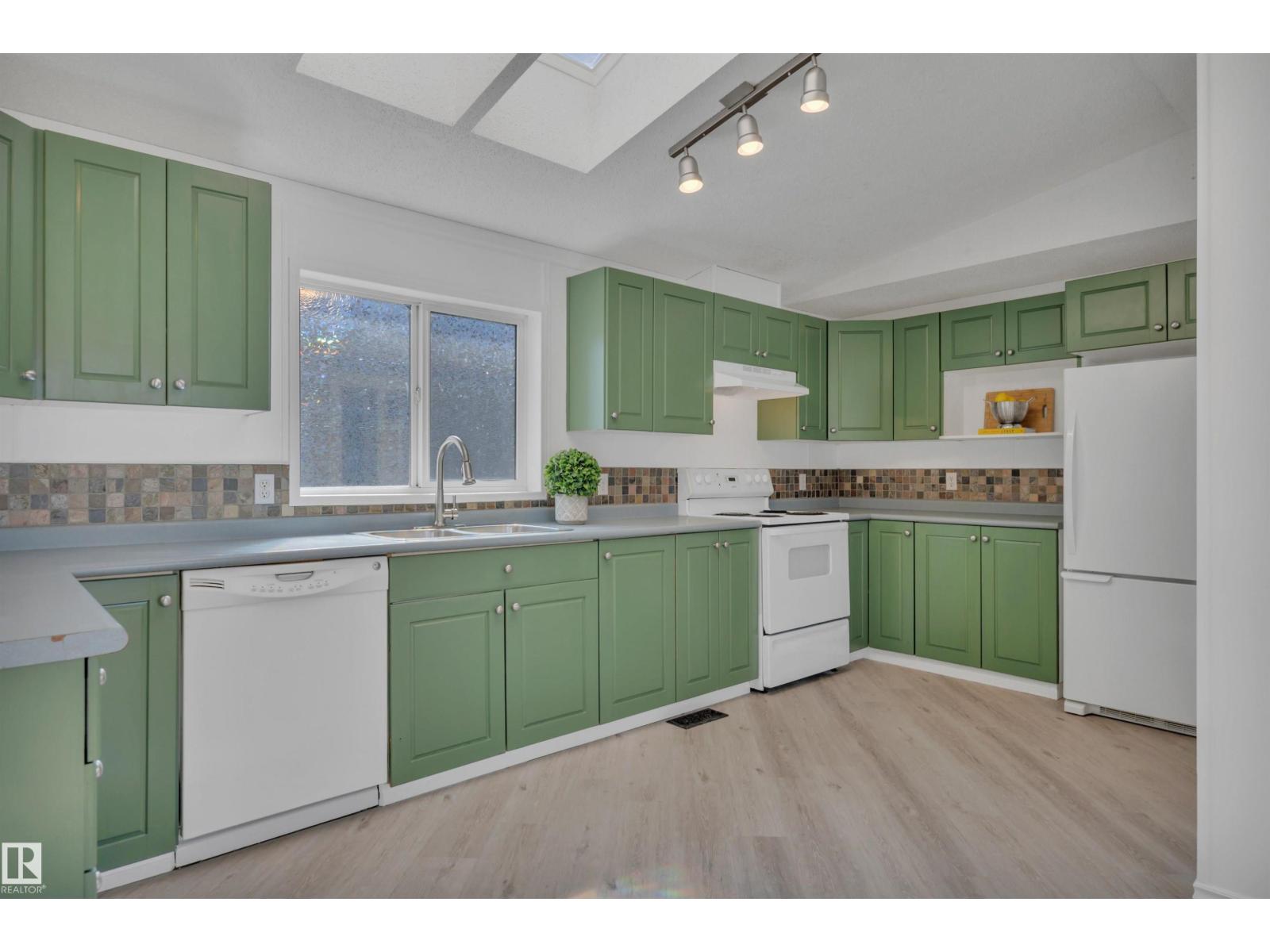 1575 Jubilee DR - 11