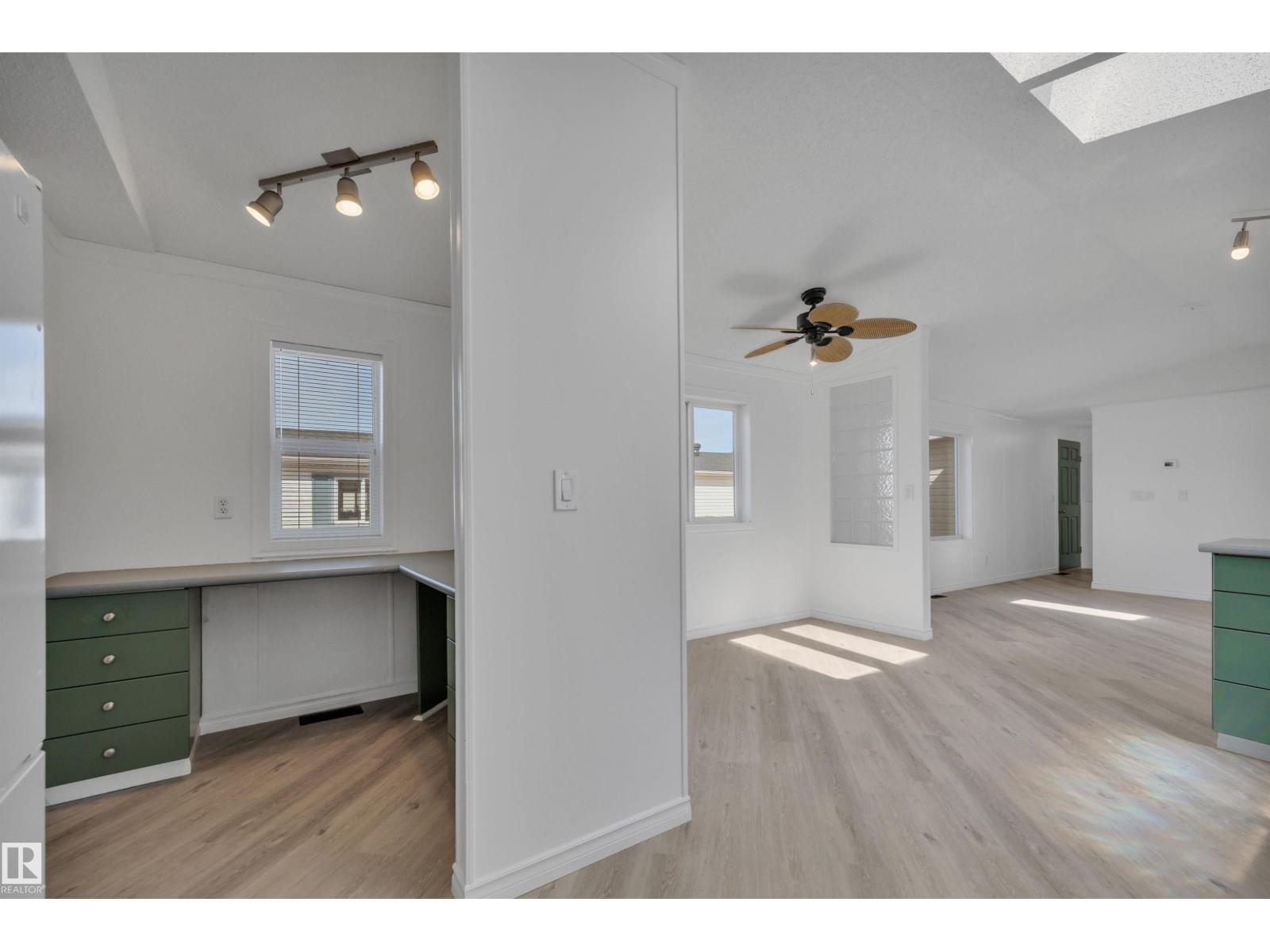 1575 Jubilee DR - 18