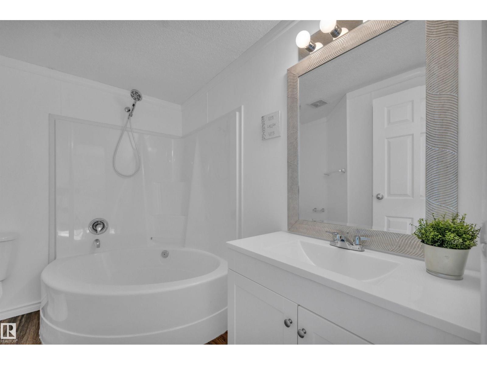 1575 Jubilee DR - 24