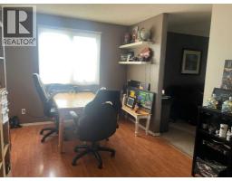 806 7 A Street, Fox Creek, AB T0H1P0 Photo 8