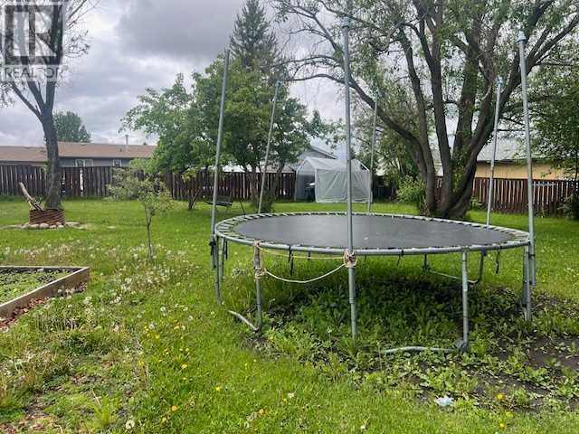 806 7 A Street - 23