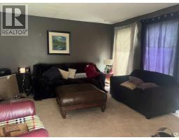 806 7 A Street, Fox Creek, AB T0H1P0 Photo 10