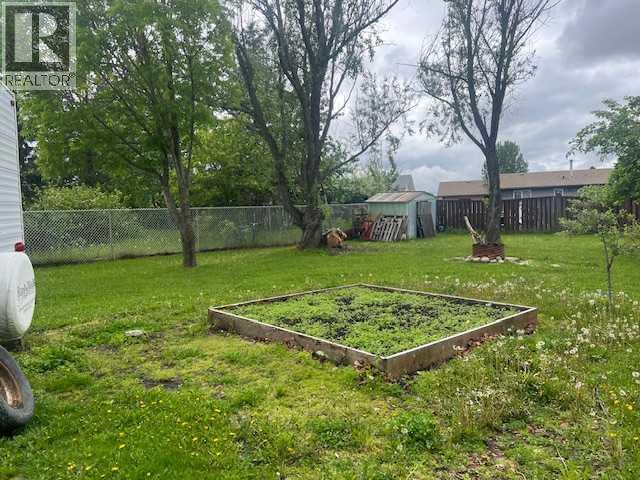 806 7 A Street - 24