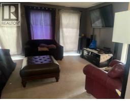 806 7 A Street, Fox Creek, AB T0H1P0 Photo 9