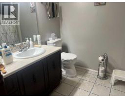 806 7 A Street, Fox Creek, AB T0H1P0 Photo 12