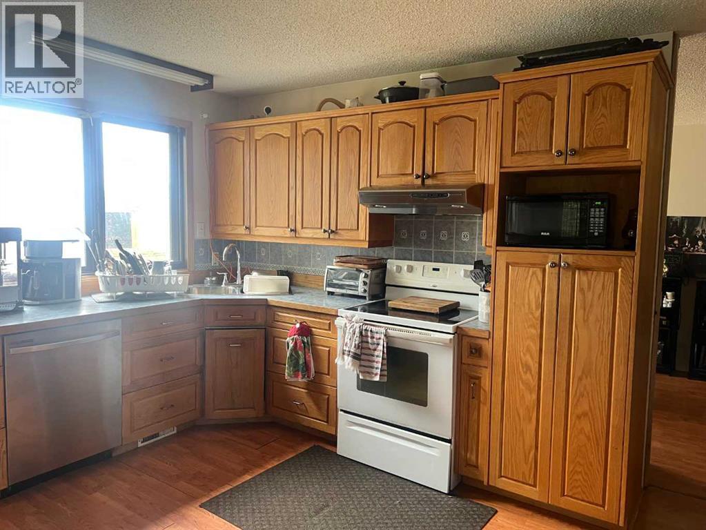 806 7 A Street - 5