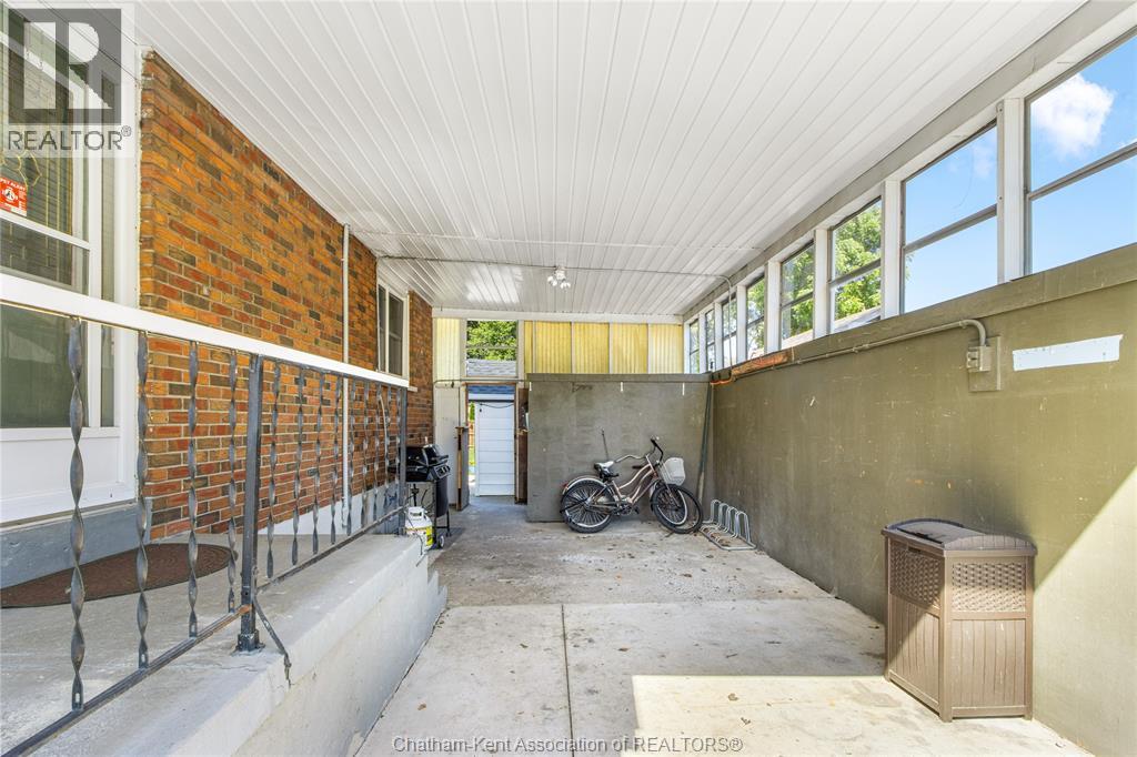 147 COVERDALE STREET - 6