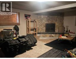 806 7 A Street, Fox Creek, AB T0H1P0 Photo 18