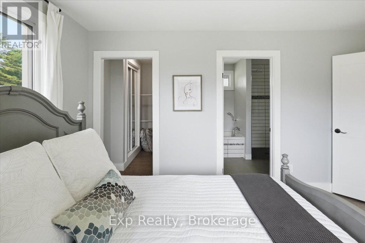 27 GREENWAY CIRCLE - 19