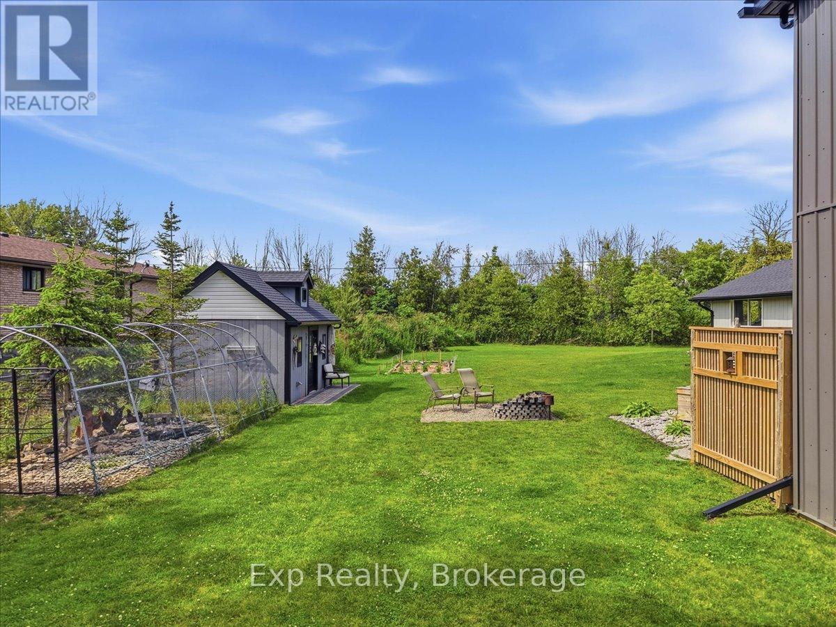 27 GREENWAY CIRCLE - 38