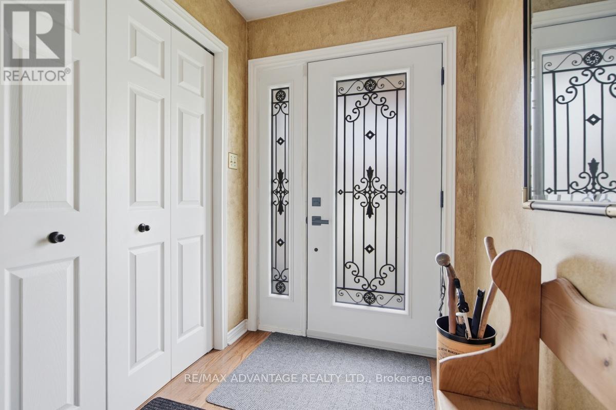 51 LAUREL CRESCENT - 9