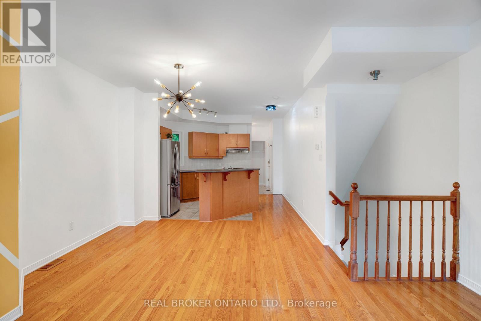 3 Bed, 2 Bath House for Rent in Ottawa – 292 LONDON TERRACE, Ottawa – MLS# X13497734 - Image 10