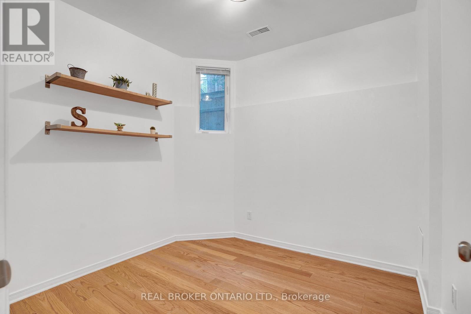 3 Bed, 2 Bath House for Rent in Ottawa – 292 LONDON TERRACE, Ottawa – MLS# X13497734 - Image 20