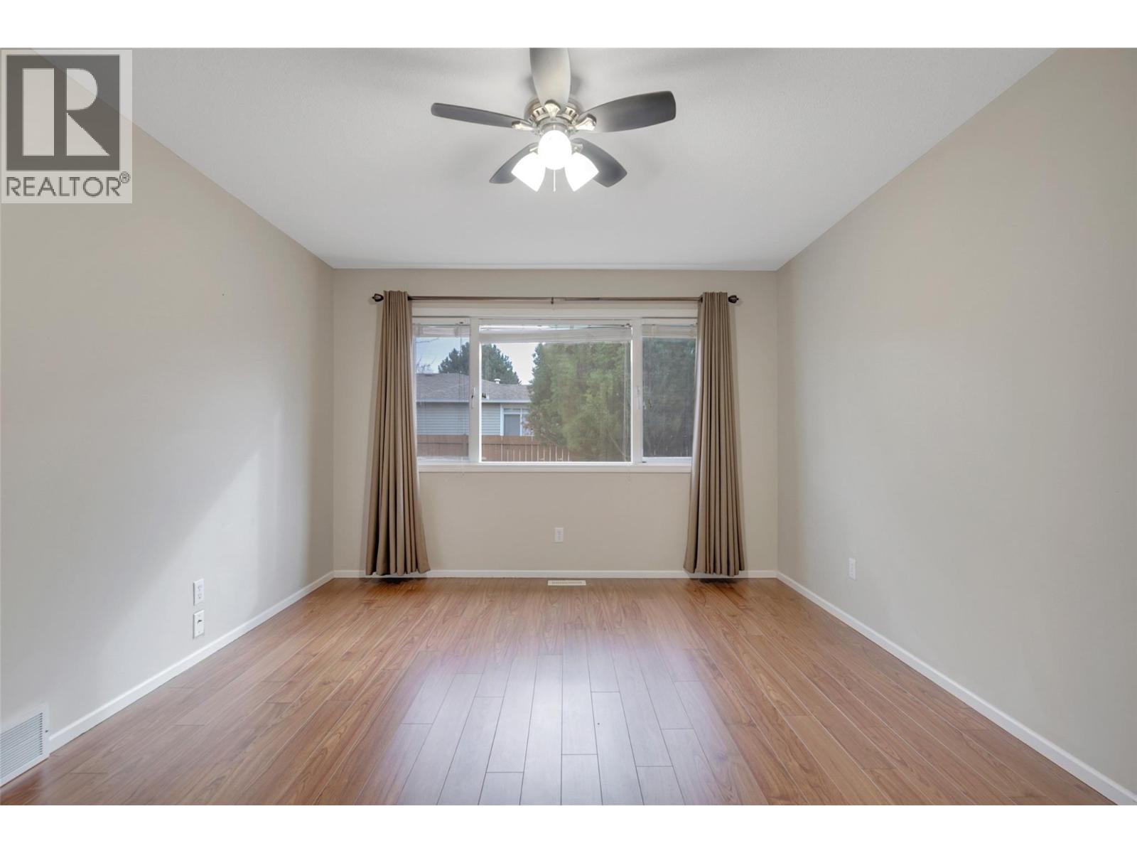 110 1201 Cameron Avenue, Kelowna