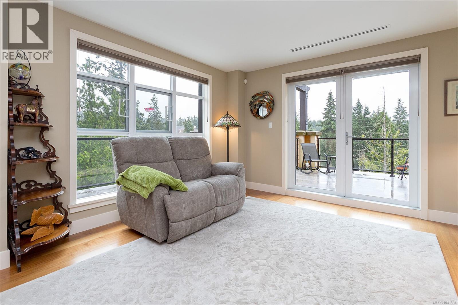 #524 1400 LYNBURNE Pl - 7