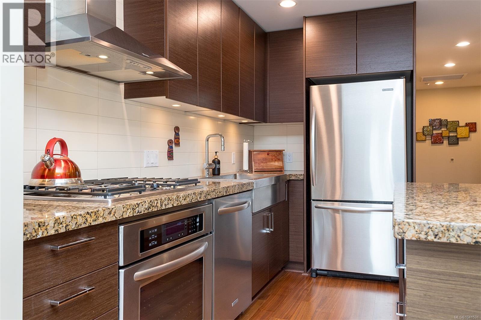 #524 1400 LYNBURNE Pl - 14