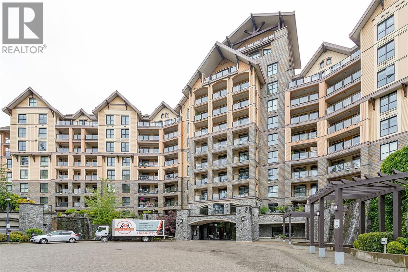 #524 1400 LYNBURNE Pl - 1