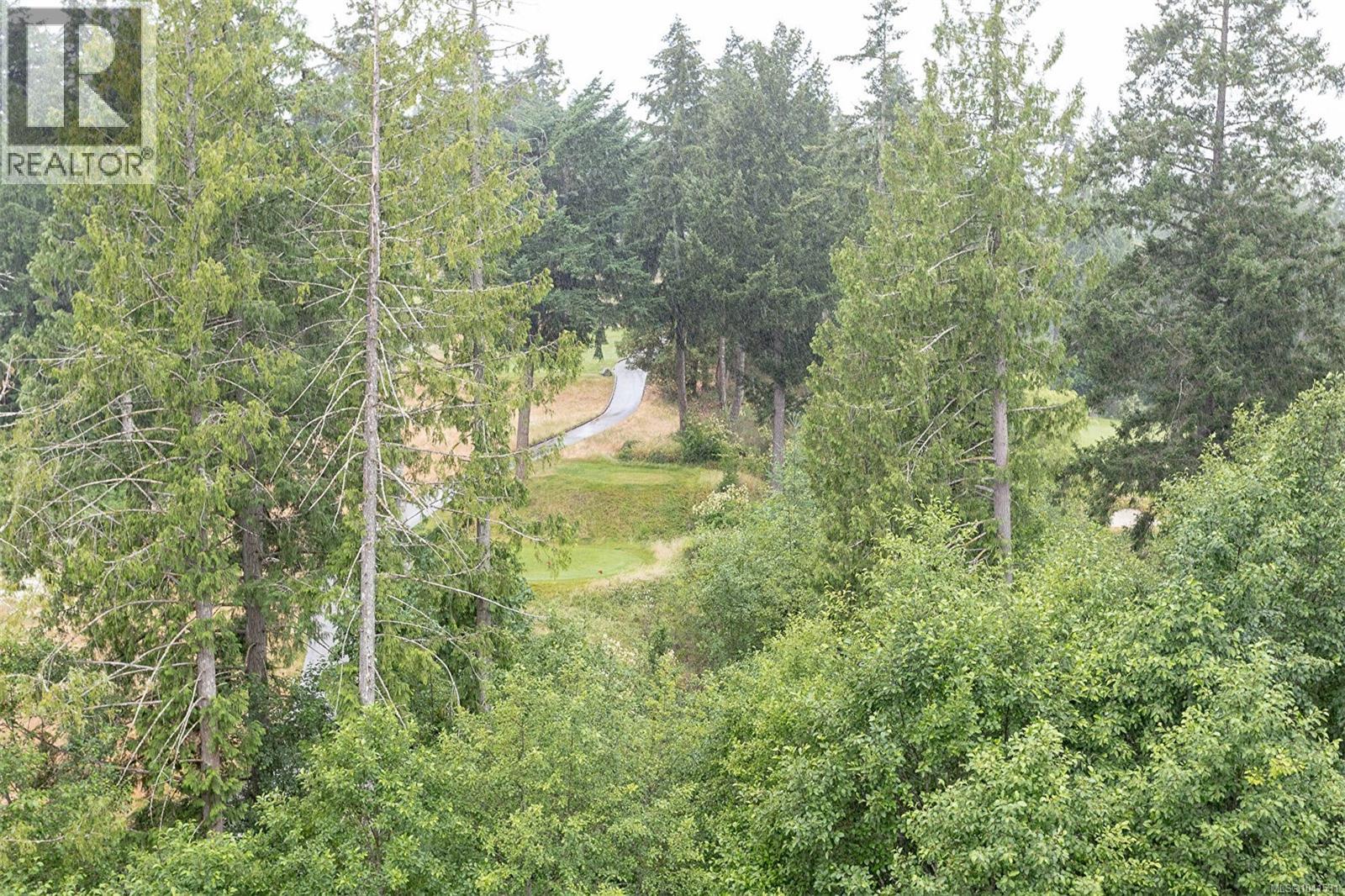 #524 1400 LYNBURNE Pl - 35