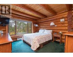 266 Moss Hill Pl, Metchosin, BC V9C3Z2 Photo 24