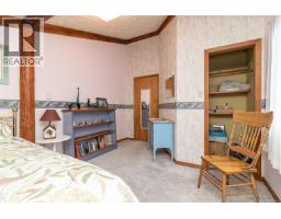 266 Moss Hill Pl, Metchosin, BC V9C3Z2 Photo 35