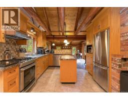 266 Moss Hill Pl, Metchosin, BC V9C3Z2 Photo 18