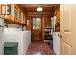 266 Moss Hill Pl, Metchosin, BC V9C3Z2 Photo 36