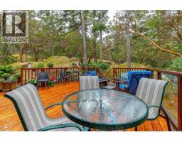 266 Moss Hill Pl, Metchosin, BC V9C3Z2 Photo 48