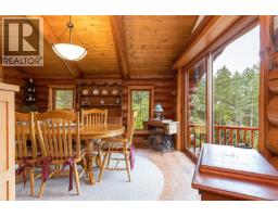 Eating area - 266 Moss Hill Pl, Metchosin, BC V9C3Z2 Photo 10