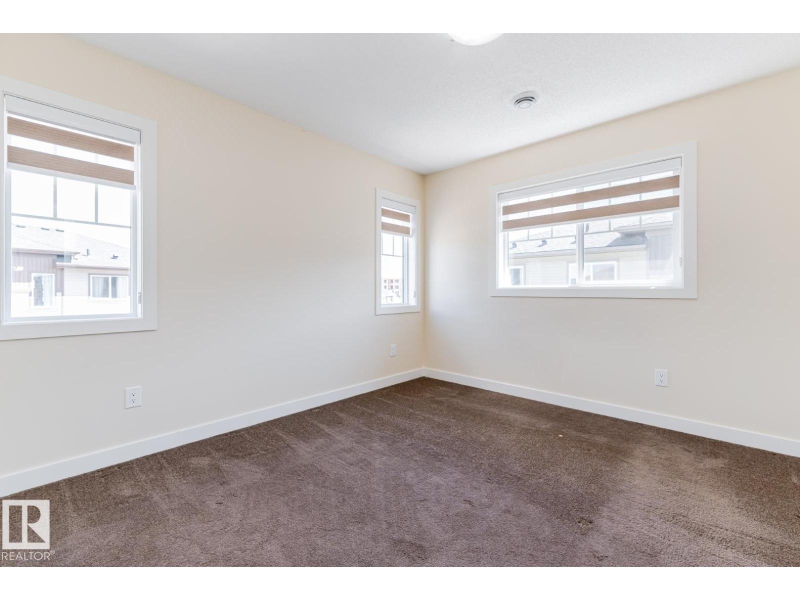 #81 1530 TAMARACK BV NW NW - 16