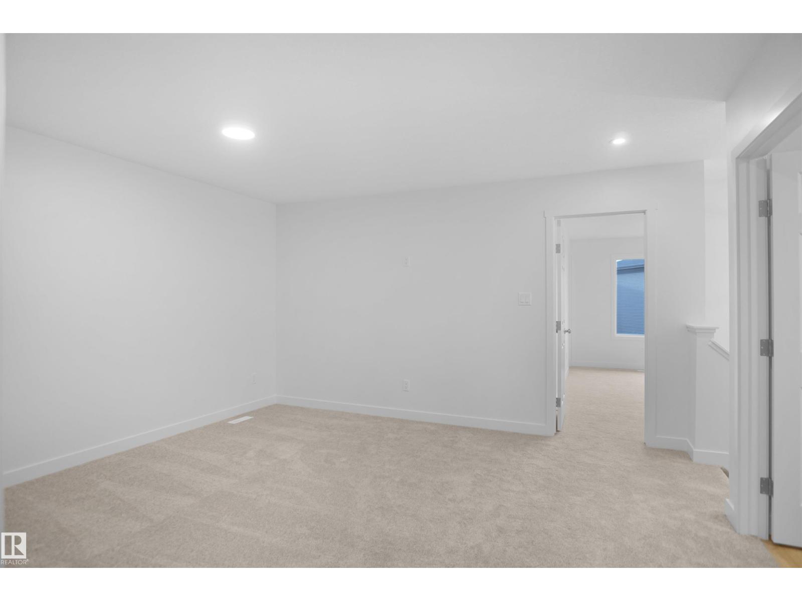 3412 122 ST SW - 16