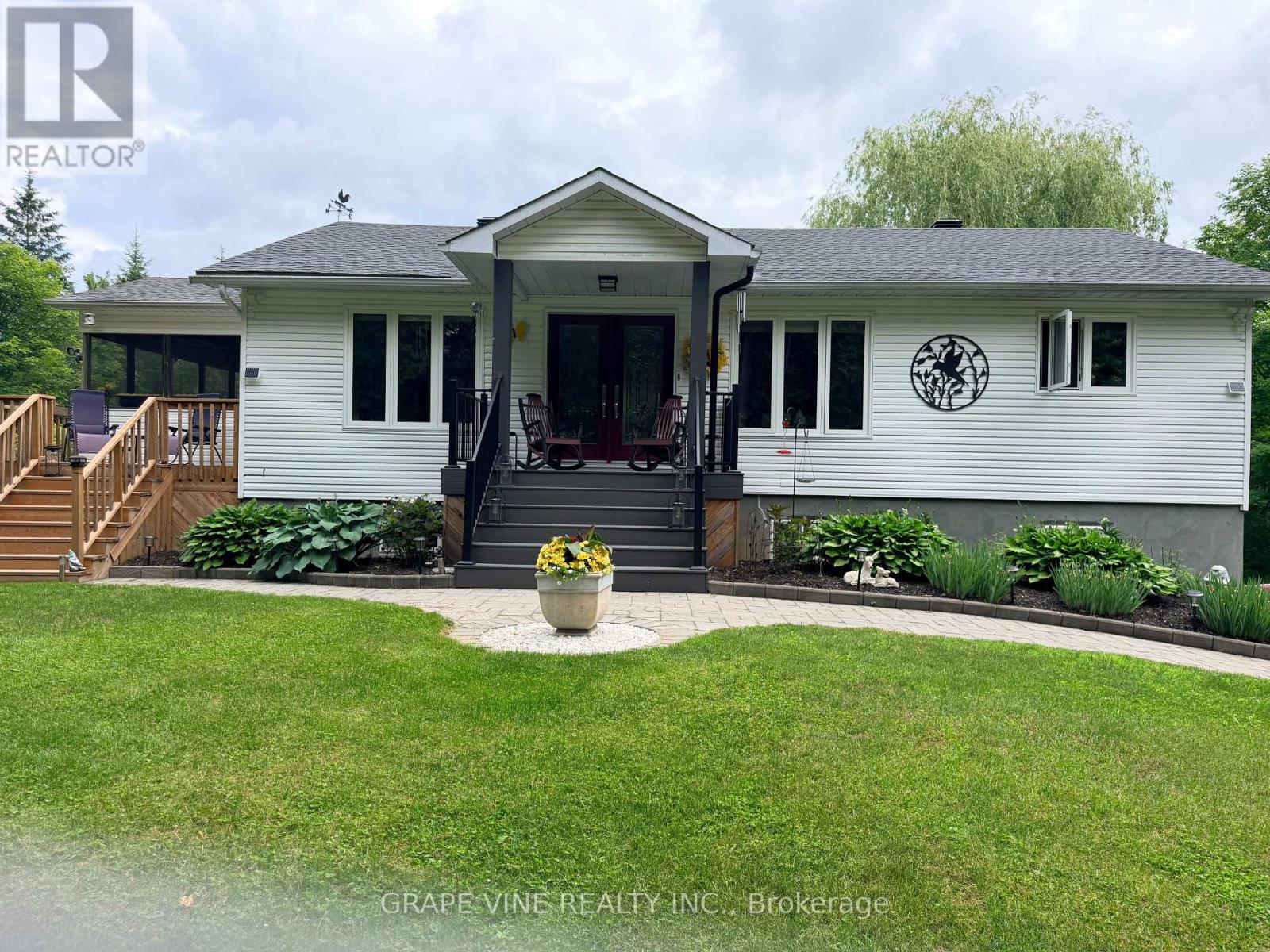 119 SIERRA WOODS DRIVE - 1