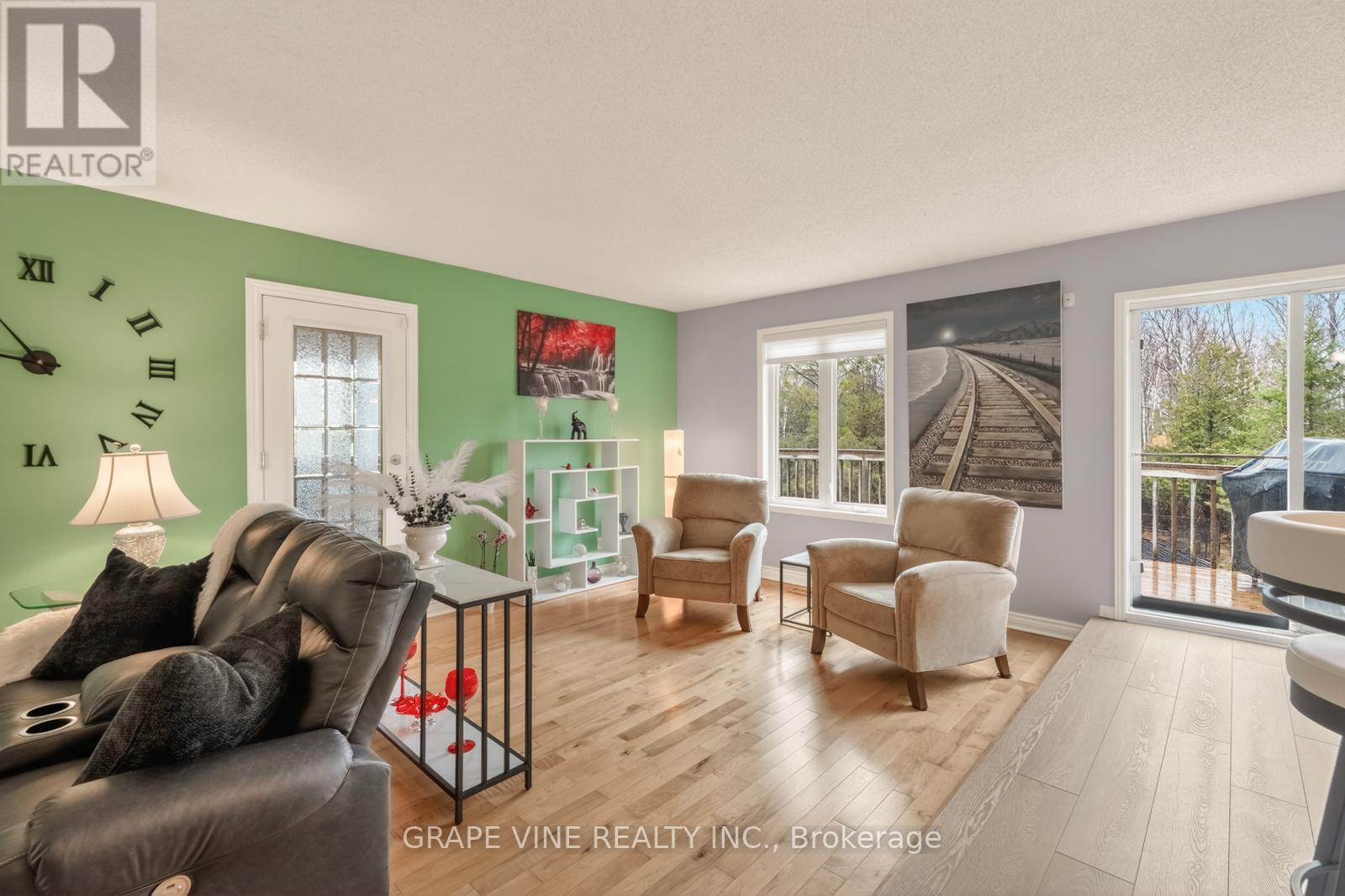 119 SIERRA WOODS DRIVE - 19