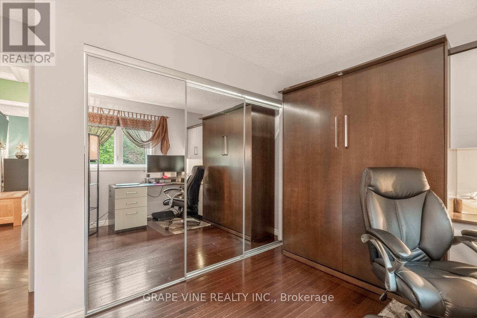 119 SIERRA WOODS DRIVE - 29