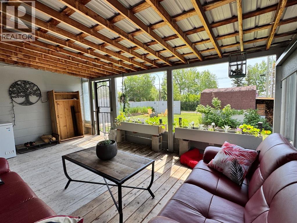 10612 111 Street - photo 5