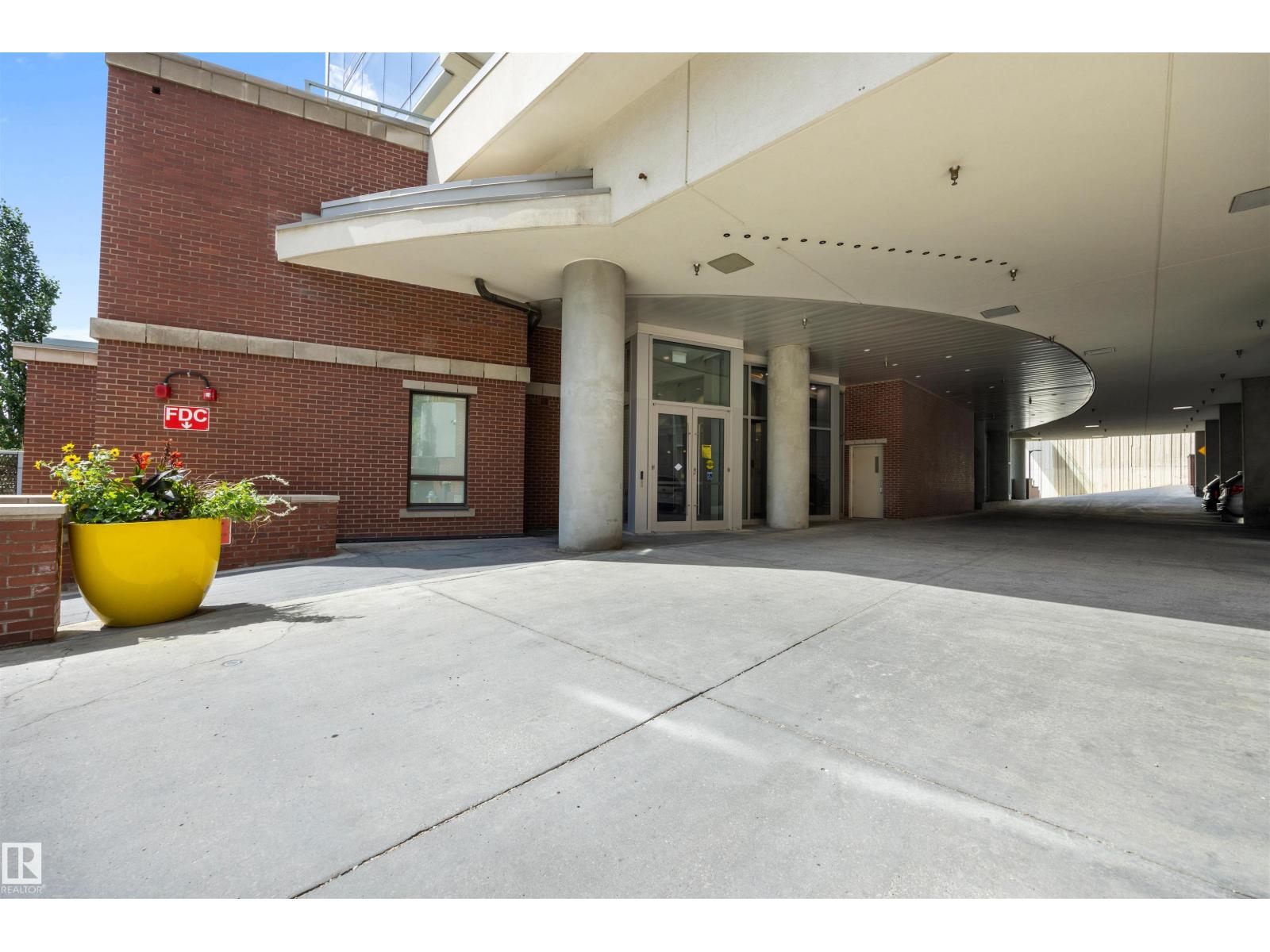 #802 9720 106 ST NW - 24