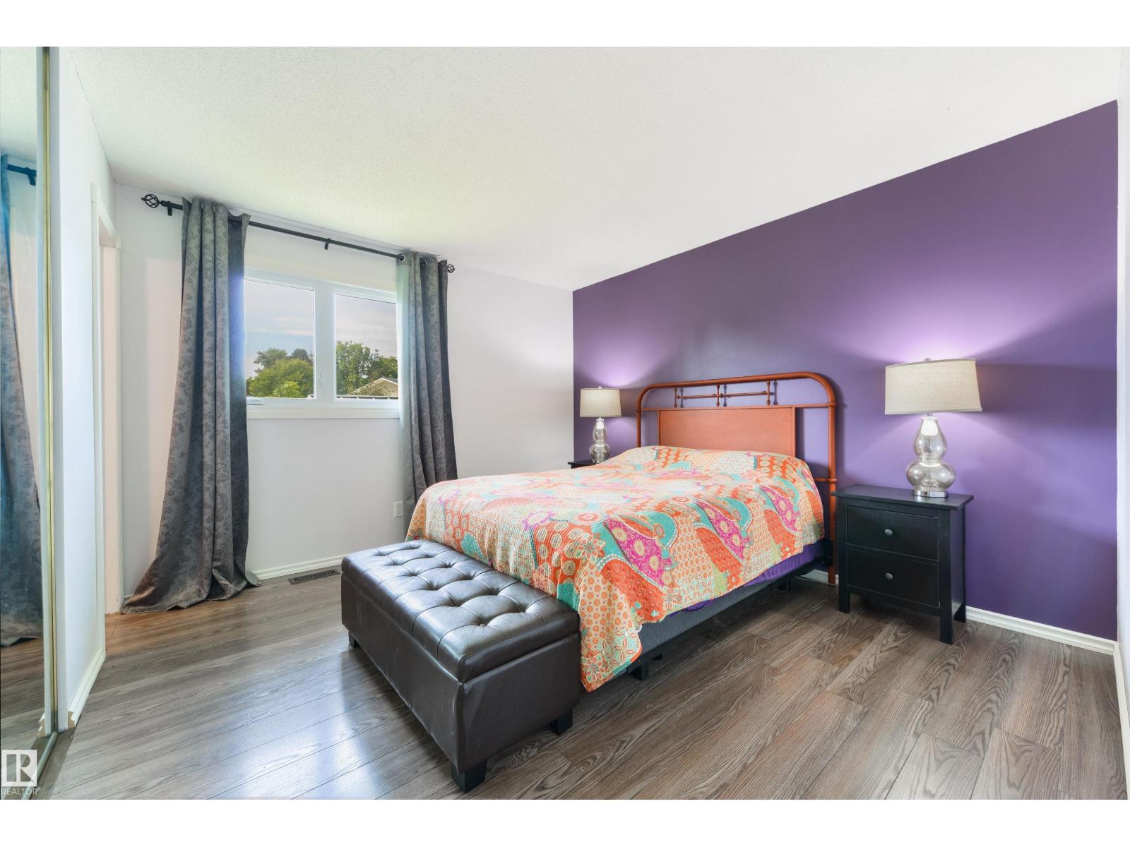 122 BROOKWOOD DR — photo 19