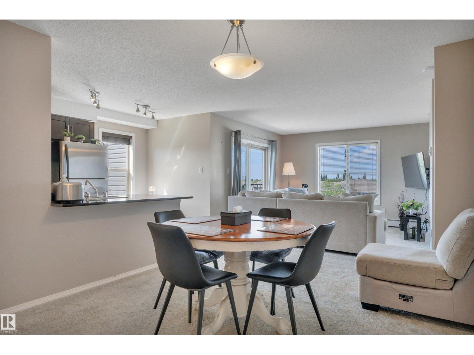 #402 11812 22 AV SW - 1