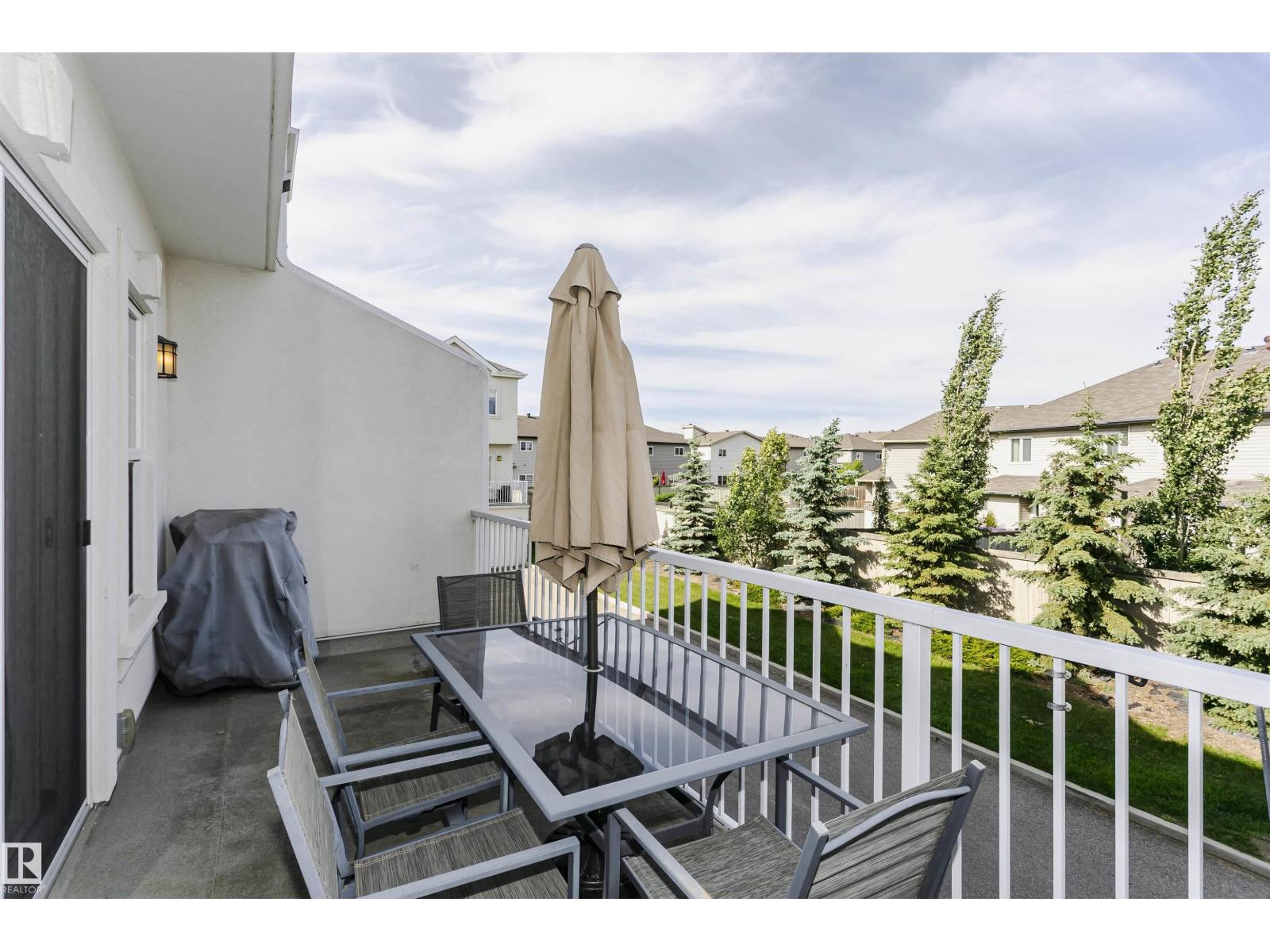 #55 723 172 ST SW - 16