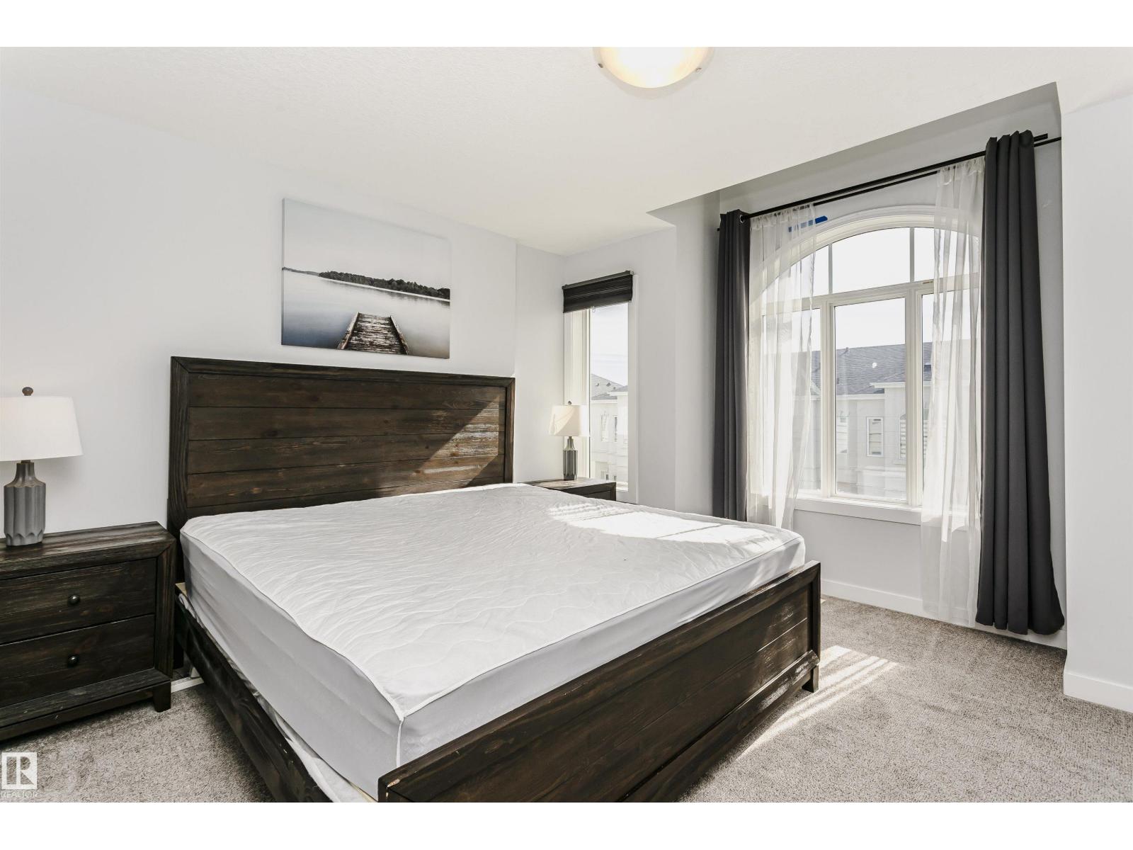 #55 723 172 ST SW - 17