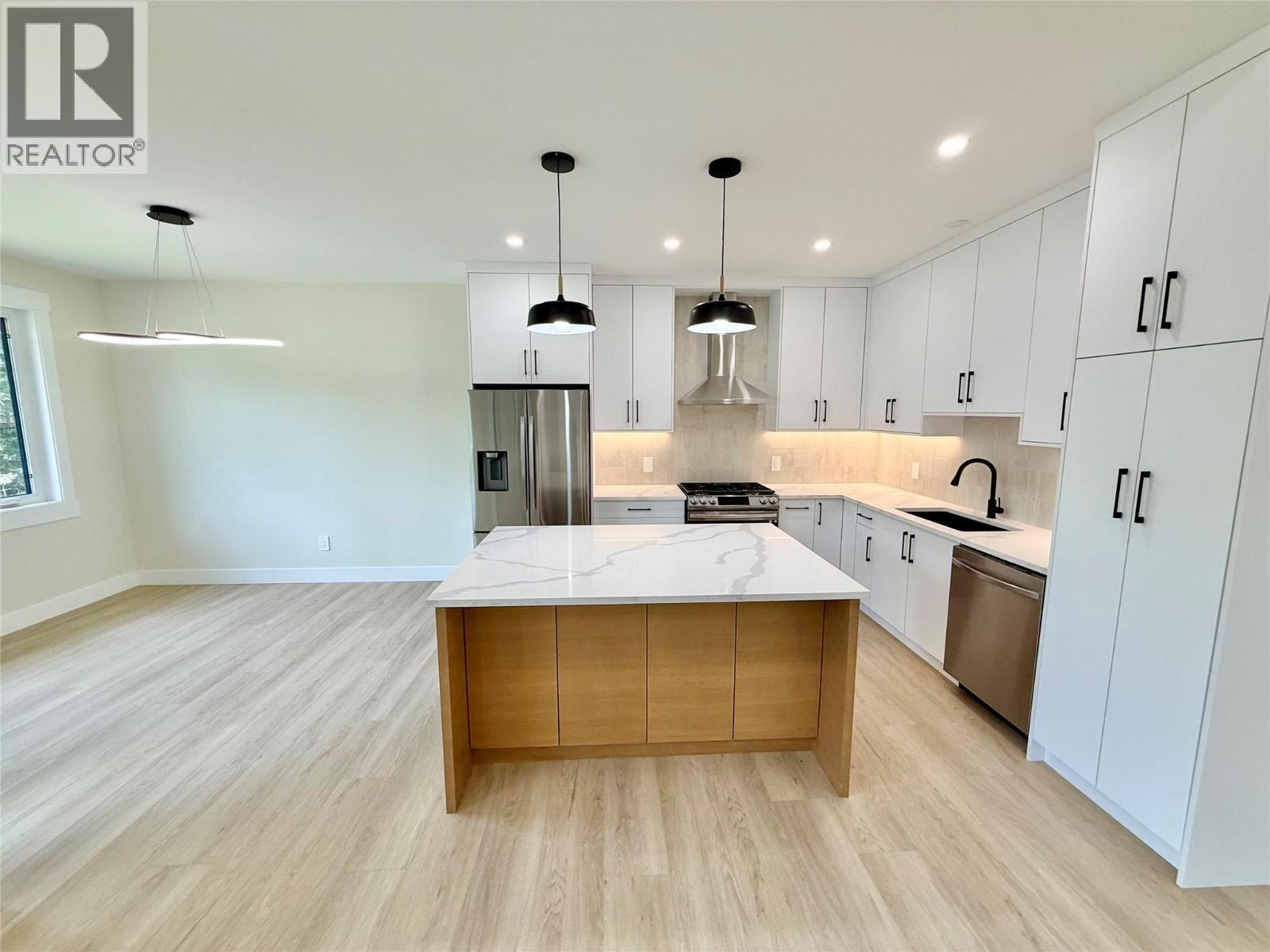 245 Prospect Drive - 6