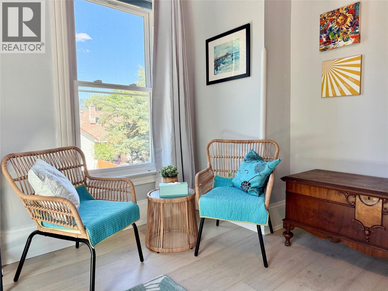 825 Central Avenue - 31