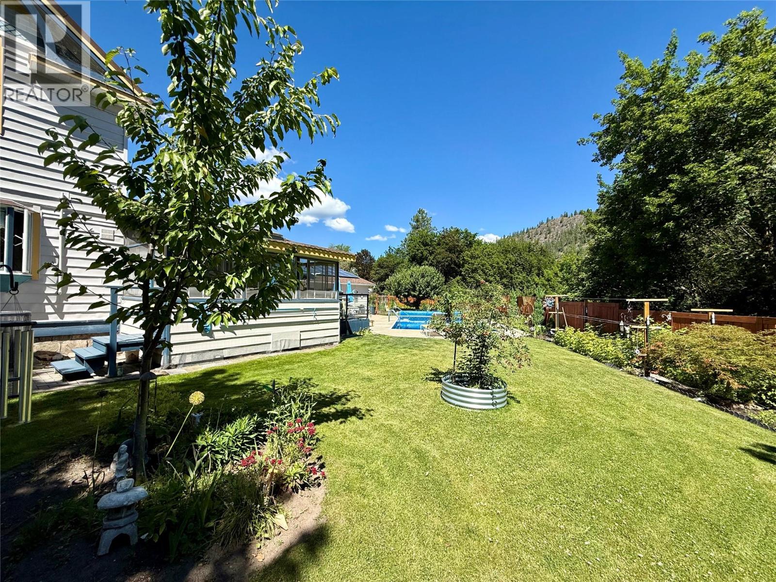 825 Central Avenue - 47