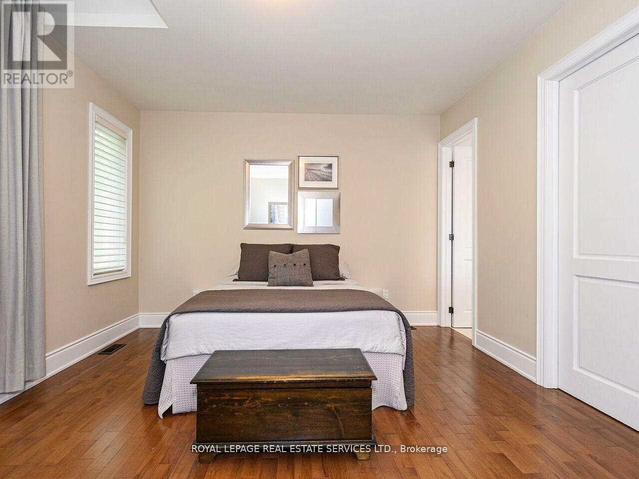 24 JOPLING AVENUE N - 30