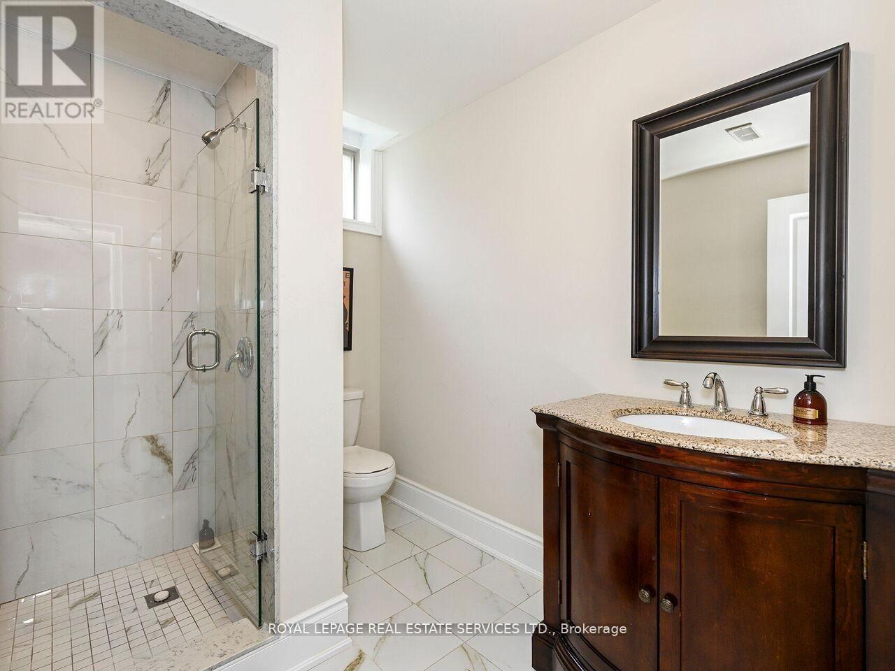 24 JOPLING AVENUE N - 34