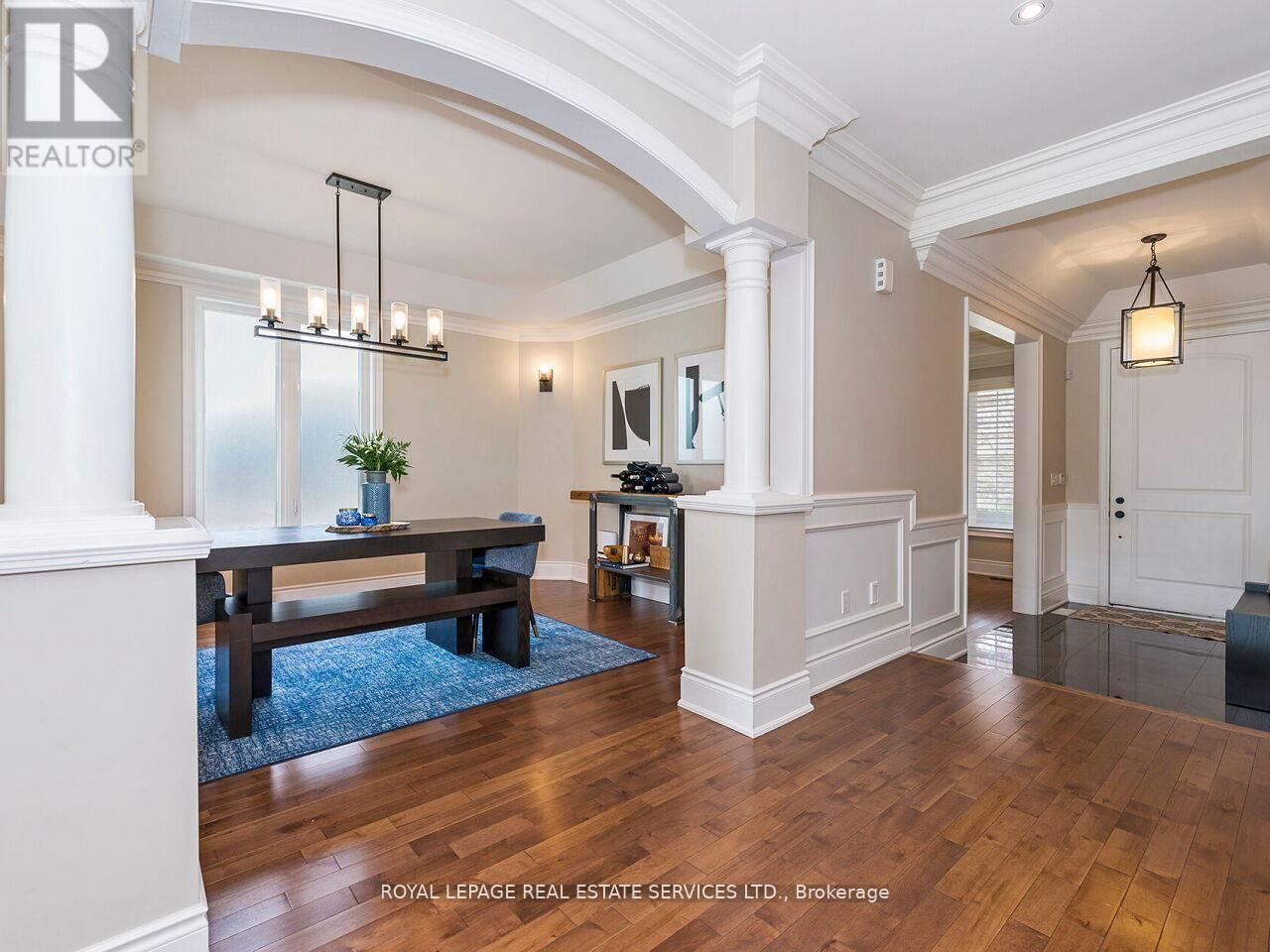 24 JOPLING AVENUE N - 9