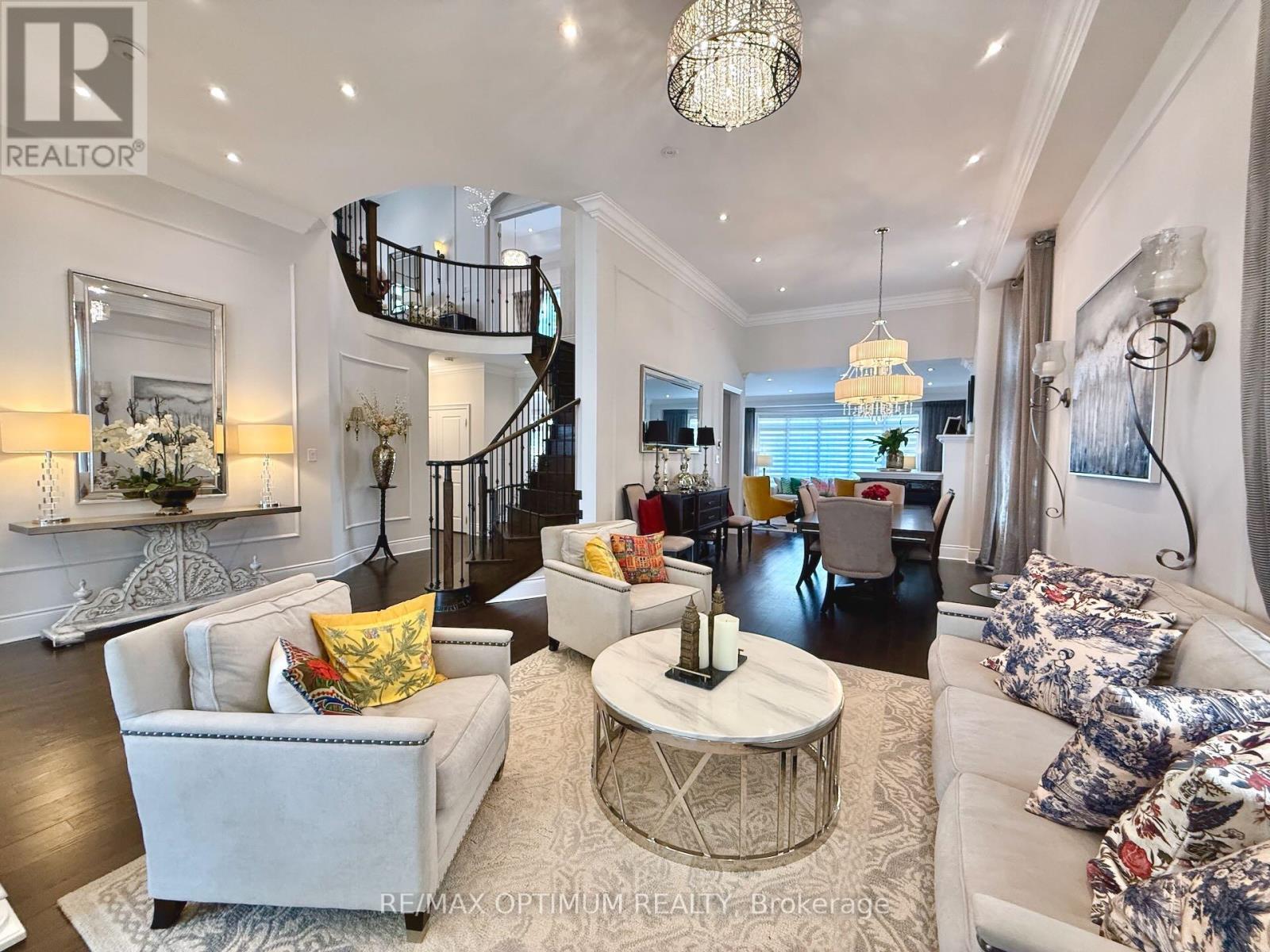 47 ROYAL WEST DRIVE - 10
